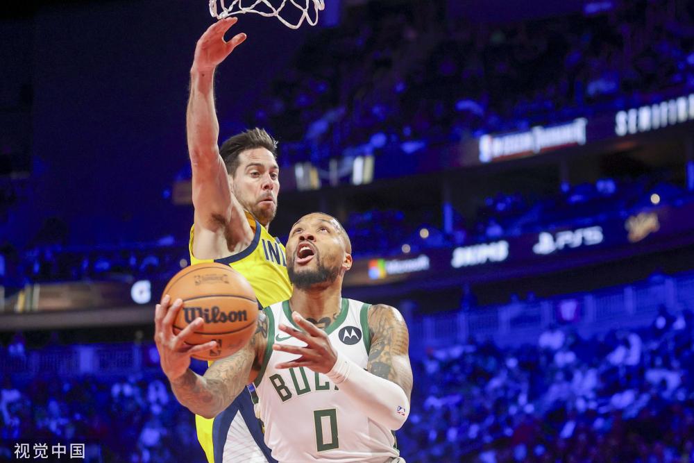 首个赛季中 首个赛季中